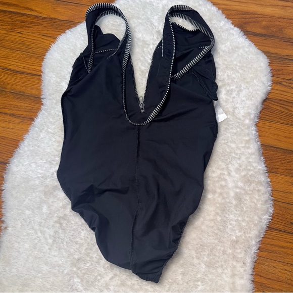 Miraclesuit Zipper Front One Piece Swimsuit Women's Size 12 Black - Picture 10 of 11